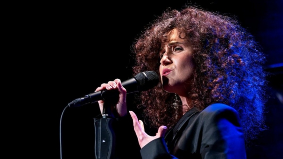Cantora do Porto é uma das nomeadas para os Grammy