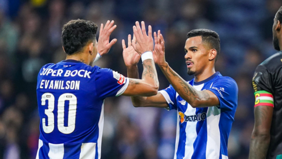 FC Porto: Dragões em vantagem ao intervalo com golo de Galeno