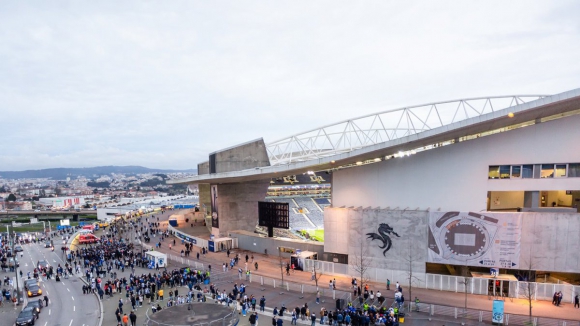 Metro do Porto reforça operação em dia de jogo no Estádio do Dragão