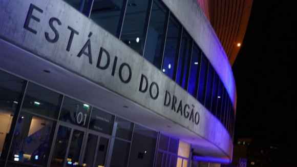 FC Porto emite comunicado sobre as faixas das claques roubadas do Museu FC Porto