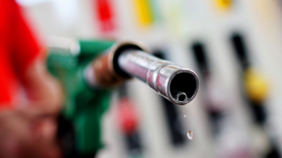 Conheça a previsão para os preços dos combustíveis na próxima semana
