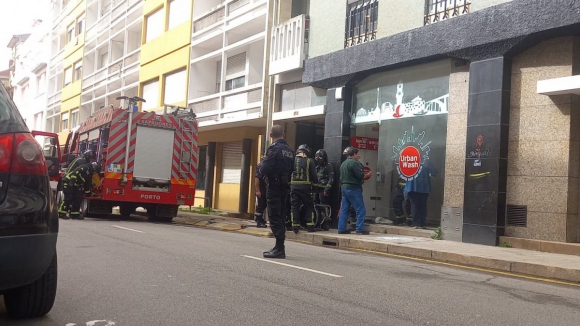 Incêndio em lavandaria na Baixa do Porto