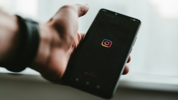 Instagram com falhas no serviço. Milhares de utilizadores denunciam problemas