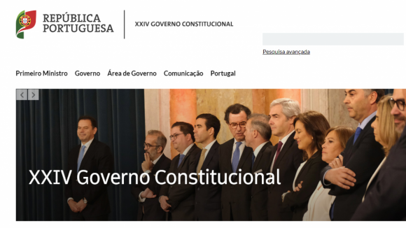 Página oficial do Governo recupera anterior logótipo