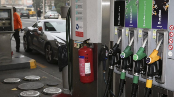 Nova semana traz "boas notícias" no preço dos combustíveis