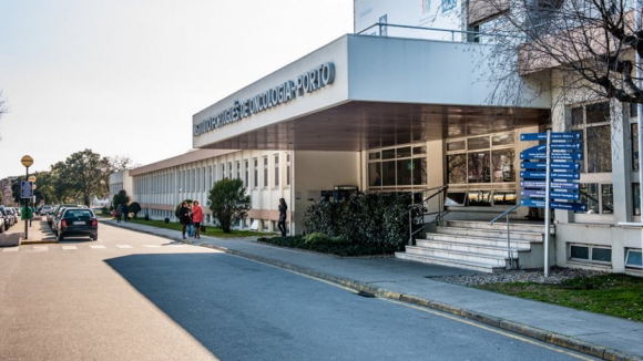 IPO do Porto quer criar centro de treino em cirurgia oncológica robótica
