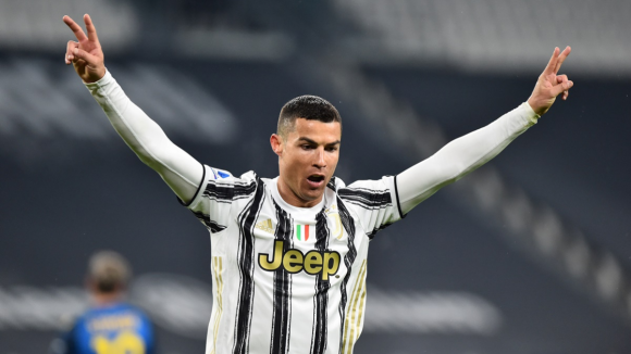 Juventus condenada a pagar indemnização milionária a Ronaldo