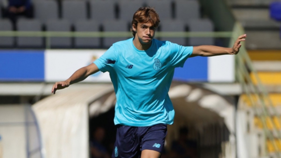 FC Porto (Sub-17): Mora, Varela e Cunha chamados à seleção