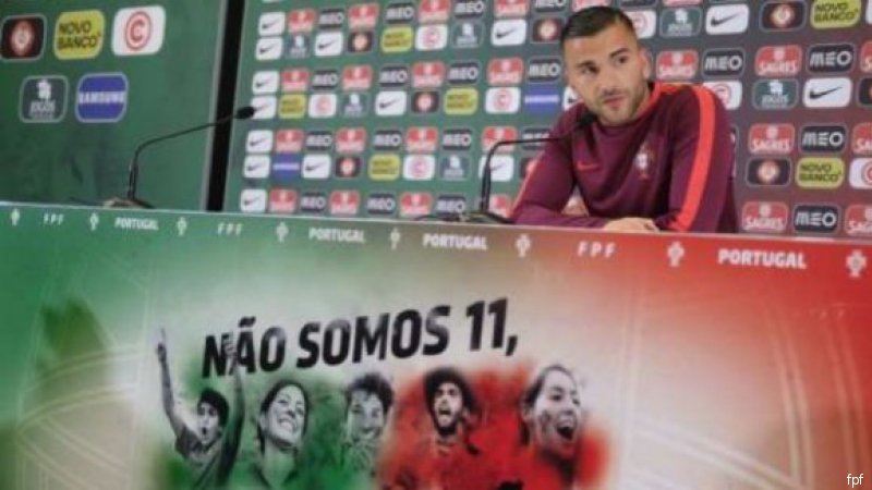 Anthony Lopes diz que Seleção lusa está "confiante", mas consciente das dificuldades