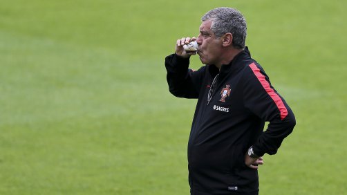 Fernando Santos não descarta Quaresma