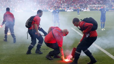 Multa a Federação Croata não acalma adeptos violentos