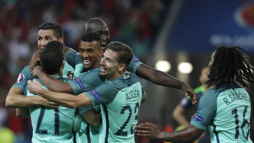 Portugal na final do Euro 2016 ao bater o País de Gales por 2-0