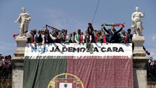 Governo felicita Seleção Nacional de Futebol por sucesso "enorme" e "inédito"