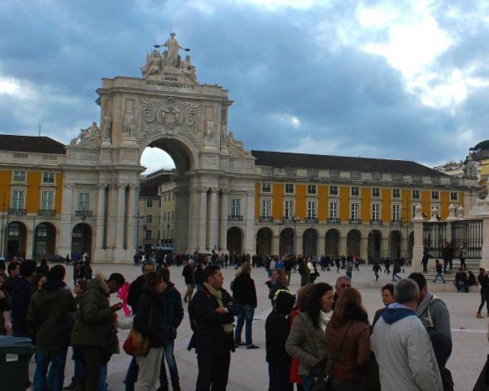 Portugueses abstêm-se há 40 anos