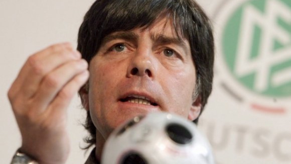 Joachim Low considera Portugal "campeão do mundo no contra-ataque"