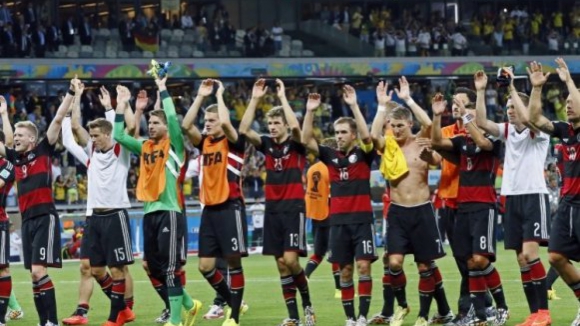 Jogadores alemães solidários com brasileiros