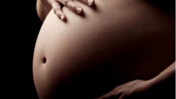 Maternidade Alfredo da Costa encerra salas de parto e obriga a transferência de grávidas