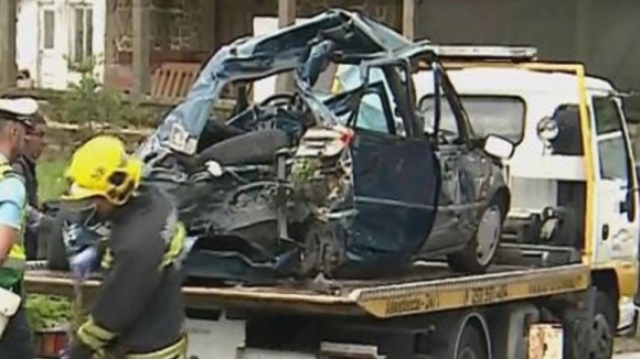 Automóvel não respeitou sinalização em acidente ferroviário com três mortos em Barcelos