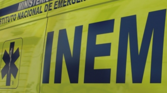 Técnicos de emergência queixam-se que faltam monitores de sinais vitais nas ambulâncias