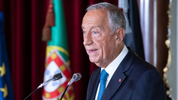 Presidenciais: Proje&ccedil;&otilde;es apontam que Marcelo vence &agrave; 1.&ordf; volta, Ana Gomes em segundo e Ventura em terceiro