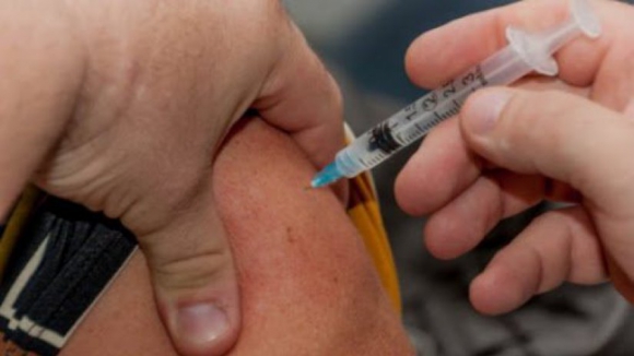 Mais de três quartos dos portugueses quer tomar vacina