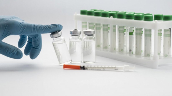 Covid-19: BioNTech confiante na eficácia de sua vacina contra a variante indiana
