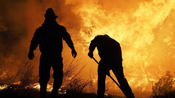 Bragança entre quatro distritos com concelhos em risco muito elevado de incêndio