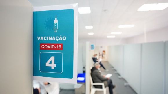 Centro de Vacinação de Matosinhos reduz horário de atendimento