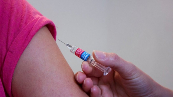 Covid-19: Crianças começam a ser vacinadas no fim de semana de 18 e 19 de dezembro