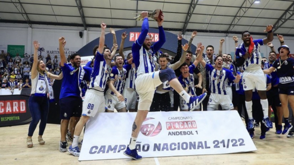 FC Porto vence na casa do Águas Santas, por 34-18, e conquista do 23.º título nacional