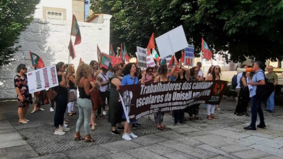 Guimarães: 30 cantinas encerradas devido à greve