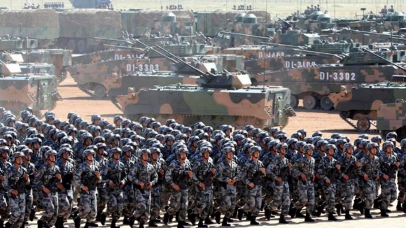 China inicia maiores exercícios militares de sempre junto a Taiwan