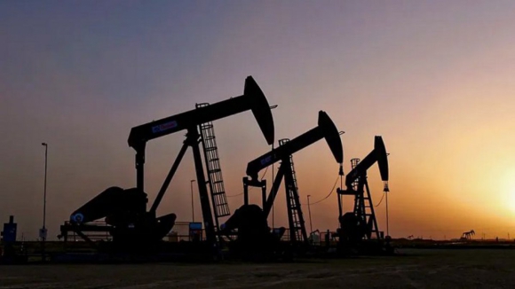 Fornecimento de petróleo russo via Ucrânia foi interrompido