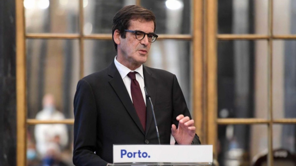 Rui Moreira quer coração de D. Pedro exposto no Porto de cinco em cinco anos