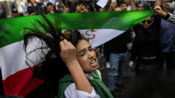 Manifestações no Irão provocam mais de 50 mortos