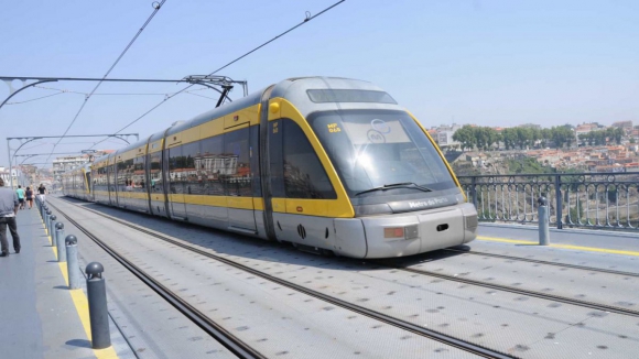 Metro do Porto diz ter discutido "amplamente" nova ponte com câmaras de Porto e Gaia