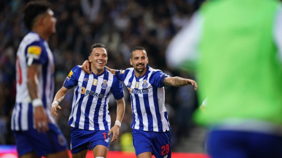 FC Porto: "Dragão" com chama goleia SC Braga e ascende ao segundo lugar (4-1) 