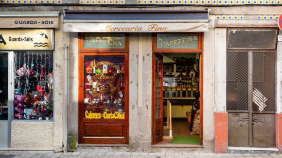 Mercearia 'A Cafezeira' distinguida como "Porto de Tradi&ccedil;&atilde;o"