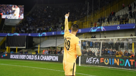 Diogo Costa e Mehdi Taremi na equipa da semana da Liga dos Campeões