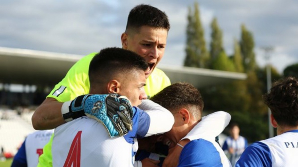 FC Porto (Sub-19): Golaço de Umaro Candé dá azo à remontada dos Dragões. Veja os golos