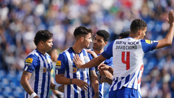 Santa Clara vs FC Porto: Dragões chegam ao intervalo em vantagem