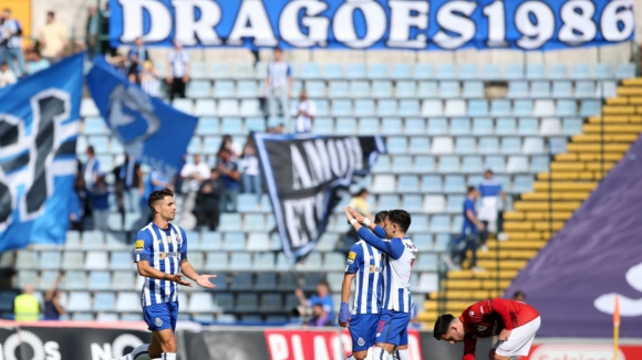 FC Porto empata a uma bola frente ao Santa Clara 