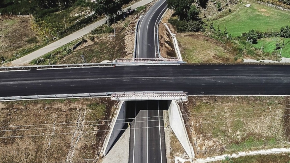 Nova estrada de Arouca até nó da A32 na Feira abre ao público no dia 23
