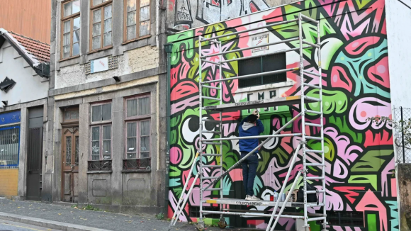 Paredes da cidade do Porto ganham vida