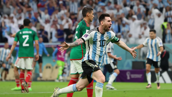 Argentina-México foi o jogo com mais adeptos nas bancadas de um Mundial desde 1994