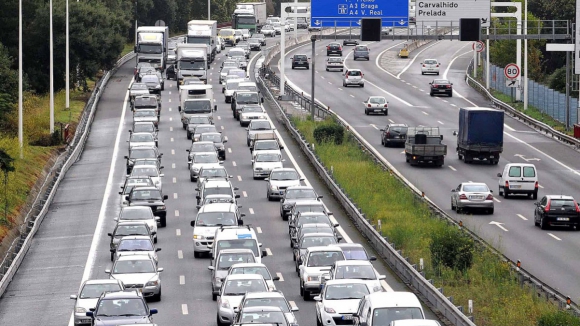 Porto: Caos no trânsito bate recordes e gera alarme