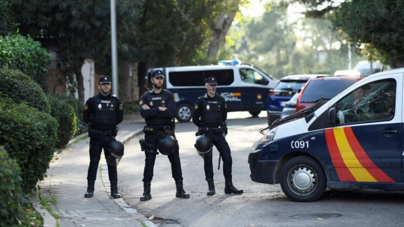 Empresa espanhola de armamento recebeu carta similar à que explodiu na embaixada da Ucrânia