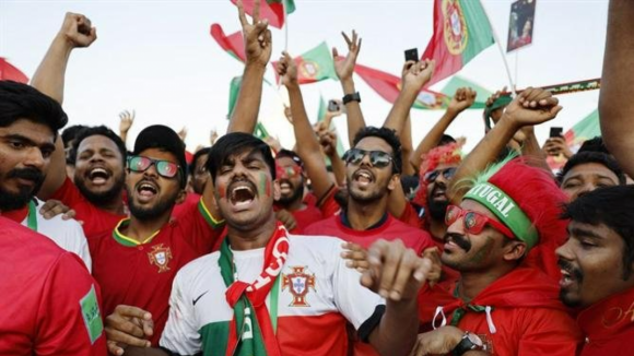 Há adeptos contratados no Mundial? Representante de Portugal afirma que "ninguém é pago"