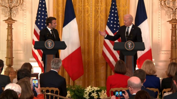 Cimeira EUA-França. Fim da guerra na Ucrânia? Biden disposto a dialogar com Putin