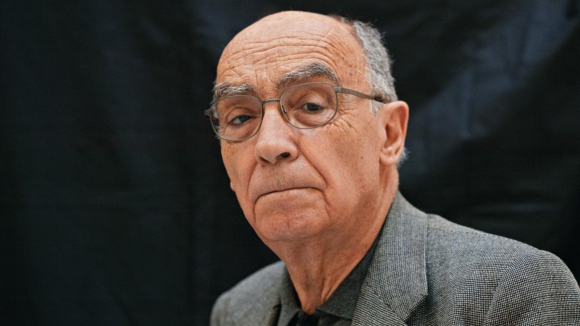Parlamento saúda evocação de José Saramago no seu centenário com voto contra do Chega